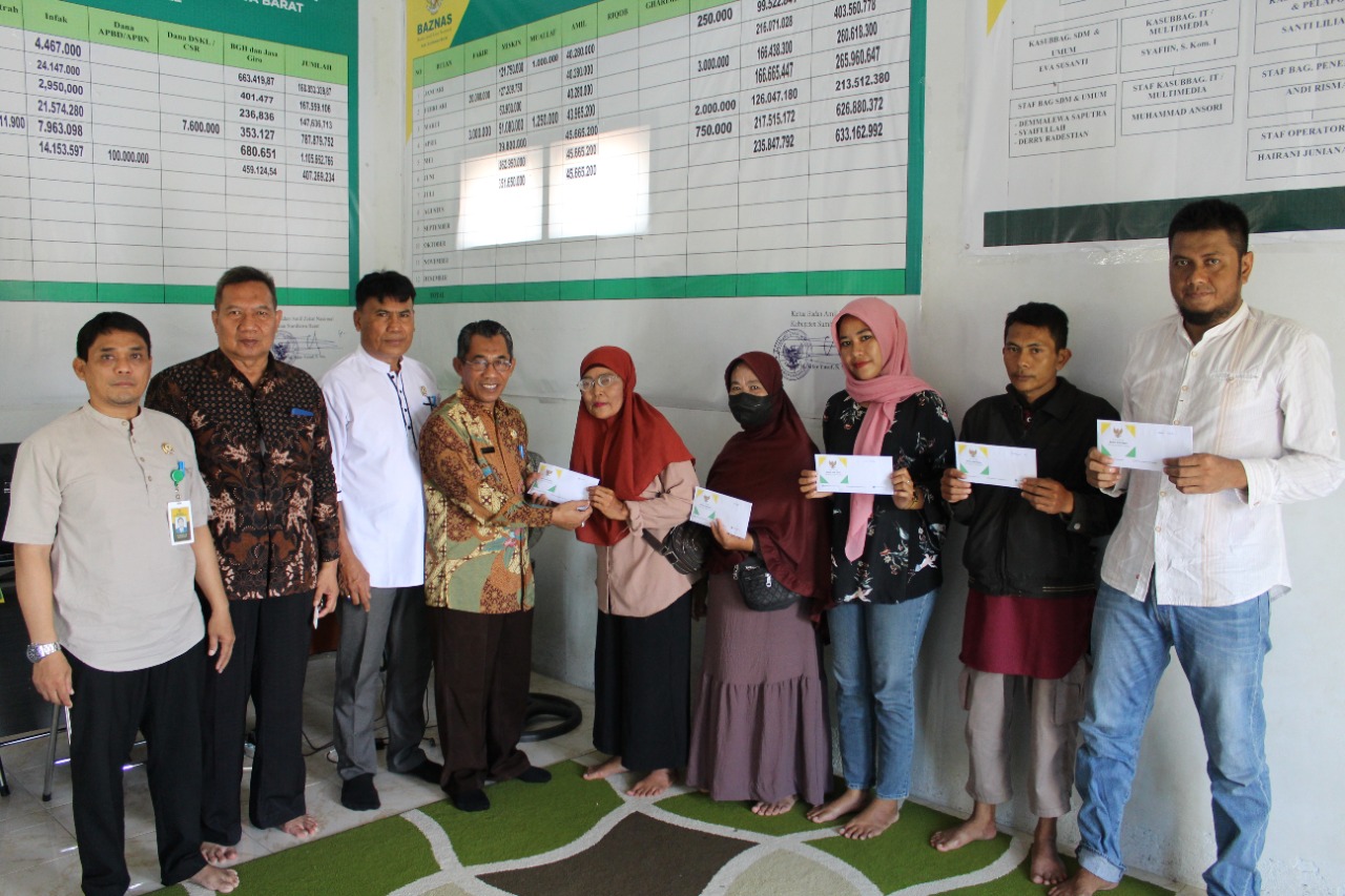 PROGRAM PEMBERDAYAAN UMKM BAZNAS KSB DISALURKAN