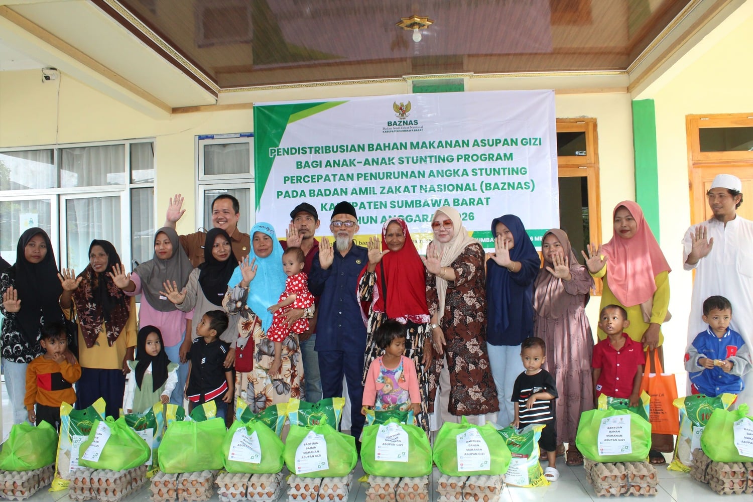 PENDISTRIBUSIAN MAKANAN BERGIZI UNTUK PERCEPATAN PENURUNAN STUNTING PADA BAZNAS KABUPATEN SUMBAWA BARAT